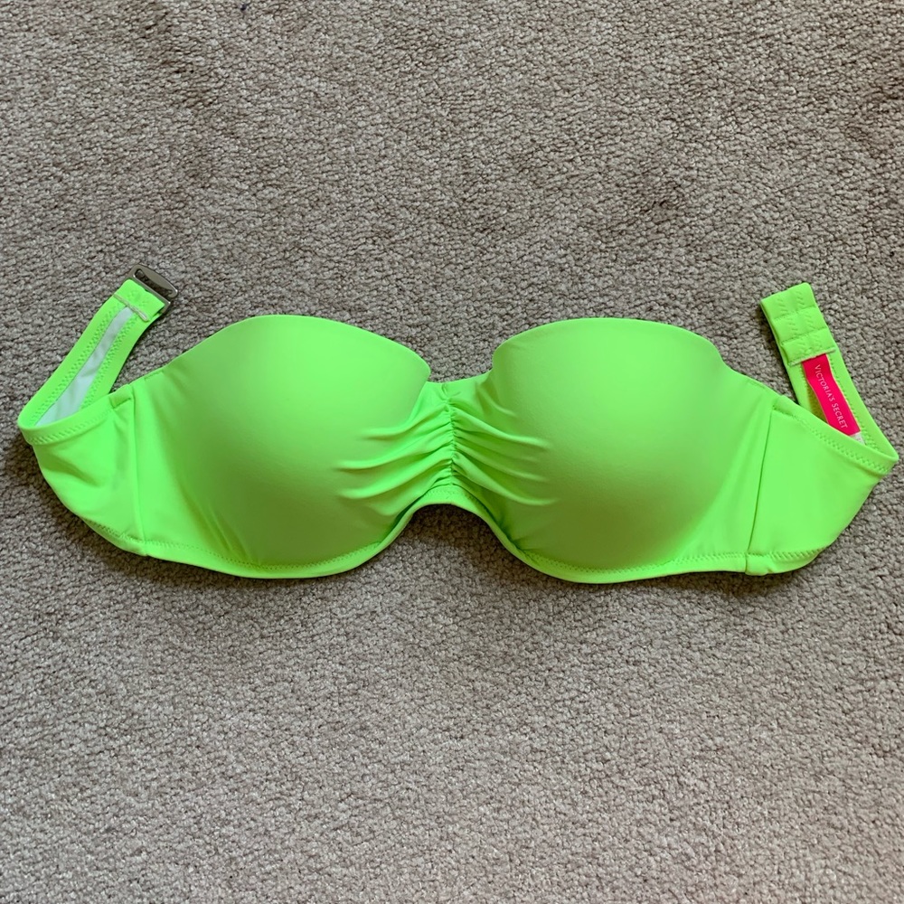 Victoria’s Secret bathing suit top